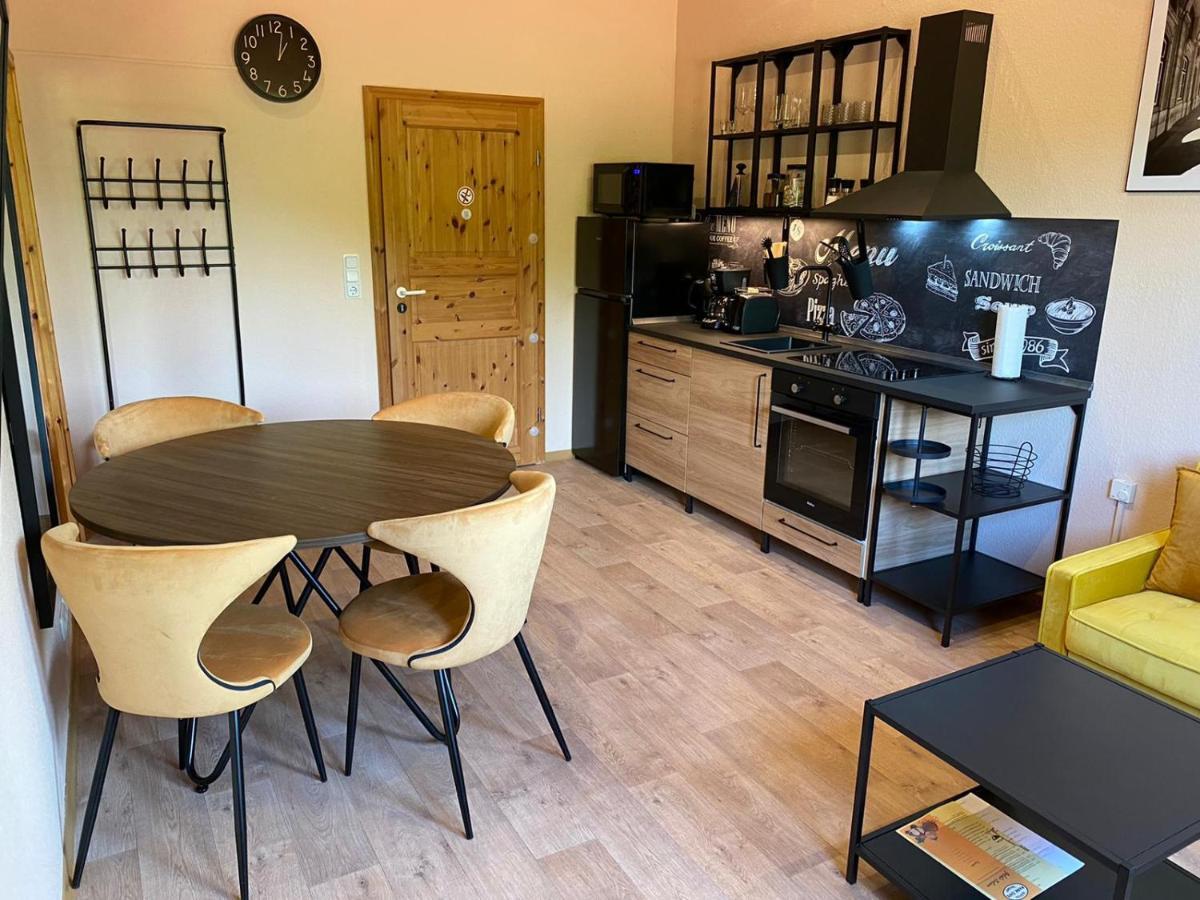 Ferienwohnungen Park Cafe Am Kurpark Bernkastel-Kues Eksteriør billede