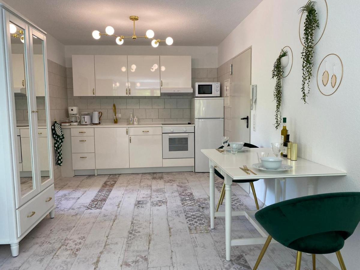 Ferienwohnungen Park Cafe Am Kurpark Bernkastel-Kues Eksteriør billede