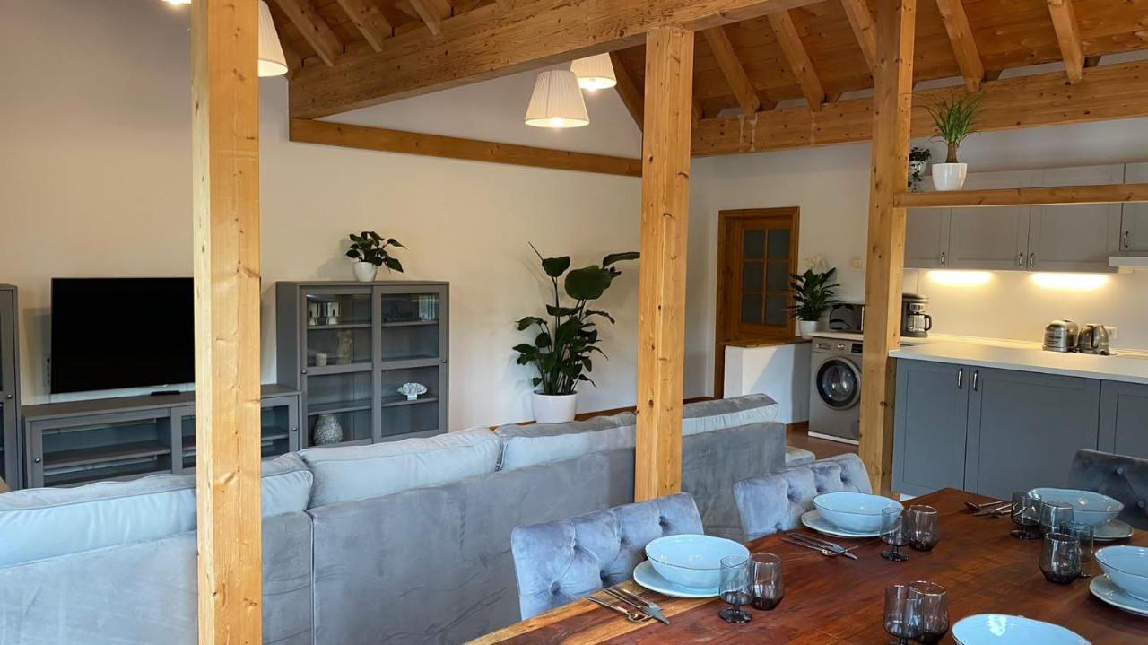 Ferienwohnungen Park Cafe Am Kurpark Bernkastel-Kues Eksteriør billede